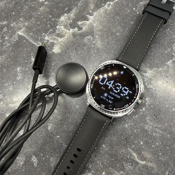 Samsung Galaxy Watch8 Classic - Wi-Fi, Black, SM-L500, 46mm