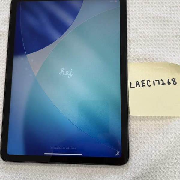 Apple iPad Air (4th Gen) - Wi-Fi, 64 GB, Gray, A2316