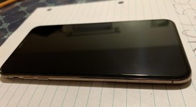 Good
													Apple iPhone Xs Max - Verizon, Gold, 64 GB, A1921, photo 2 of 8