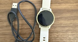 Good
													Garmin Venu 2S - Gold, photo 3 of 4