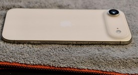 Mint
													Apple iPhone Air - Unlocked, Light Gold, 256 GB, A3260, photo 2 of 11