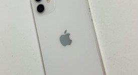 Good
													Apple iPhone 12 - Unlocked, White, 128 GB, A2172, photo 3 of 9