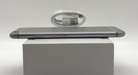 Good
													Apple iPhone 6S - AT&T, Grey, 64 GB, A1633, photo 5 of 10