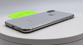 Good
													Apple iPhone X - Unlocked, Silver, 64 GB, A1901, GSM, photo 4 of 8