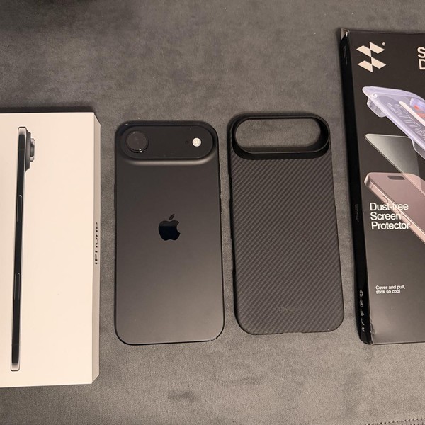 Apple iPhone Air - Unlocked, 256 GB, Space Black, A3260