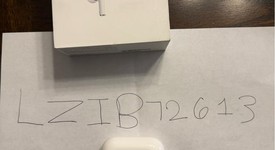 Used
													Apple AirPods Pro 2nd Gen - USB-C, photo 4 of 10