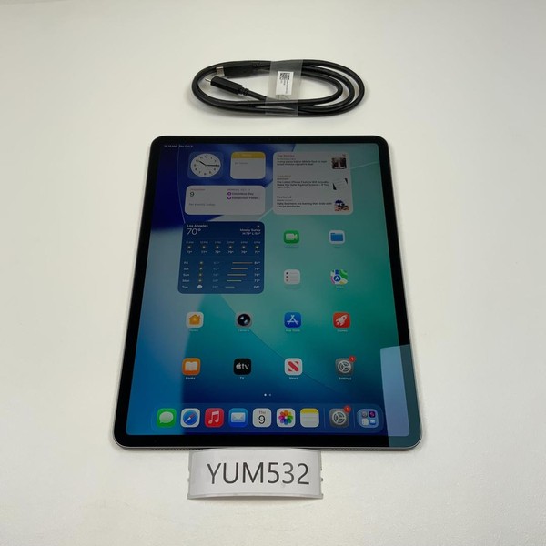 Apple iPad Pro 12.9 inch 4th Gen 2020 - Wi-Fi, 256 GB, Silver, A2229