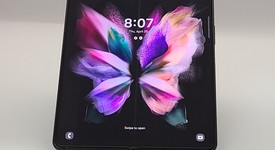 Fair
													Samsung Galaxy Z Fold3 5G - Unlocked, Black, 512 GB, 12 GB, SM-F926U1, photo 4 of 5