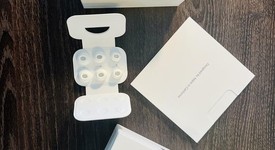 Used
													Apple AirPods Pro 2 - Lightning, photo 3 of 11