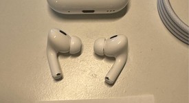 Used
													Apple AirPods Pro 2nd Gen - USB-C, photo 2 of 3