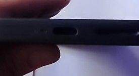 Good
													Google Pixel 9a - T-Mobile, Obsidian, 128 GB, 8 GB, photo 4 of 8