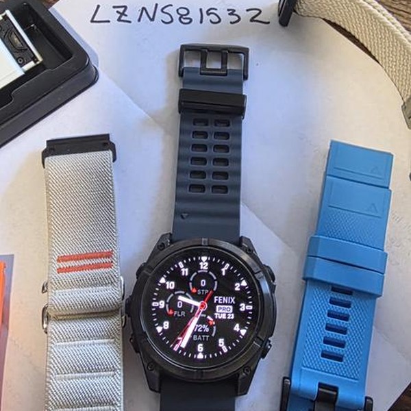 Garmin Fenix 8 - Sapphire, AMOLED