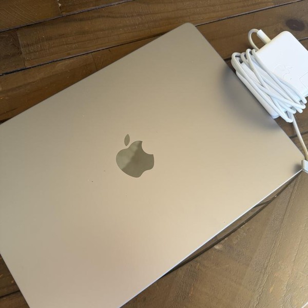 MacBook Pro 2021 - 14 inch - 512 GB, Silver, 16 GB, Apple M1 Pro 8-core