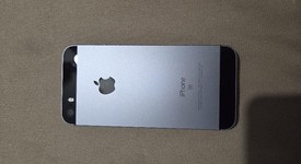 Mint
													Apple iPhone SE 1st Gen 2016 - Unlocked, Grey, 128 GB, A1723, photo 4 of 10