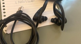 Used
													Beats Powerbeats Pro - Black, photo 4 of 4