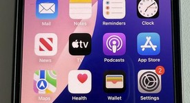 Mint
													Apple iPhone 15 Pro - Unlocked, Natural, 256 GB, A2848, photo 2 of 11