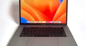 Good
													MacBook Pro 2017 (With Touch Bar) - 15" - I7, Gray, 1 TB, 16 GB, photo 1 of 7