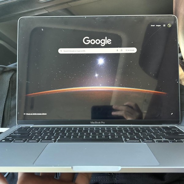 MacBook Pro 2020 - 13 inch - 512 GB, Gray, 8 GB, Apple M1