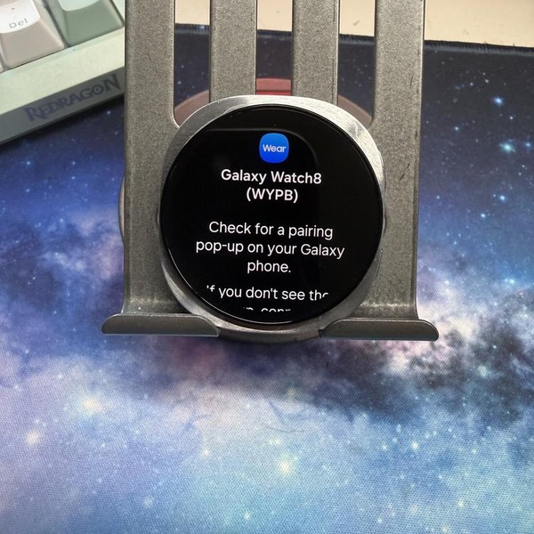 Samsung Galaxy Watch8 - Unlocked, Silver, SM-L325, 40mm