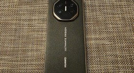 Good
													Huawei Mate XT Ultimate - Unlocked Non-US, Black, 1 TB, 16 GB, photo 5 of 8