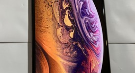 Good
													Apple iPhone Xs - AT&T, Gold, 64 GB, A1920, photo 1 of 4