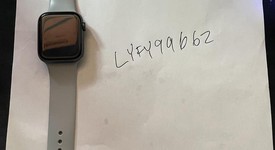 Good
													Apple Watch SE 1st Gen 44mm - Unlocked, Gray, A2354 - Cellular, Aluminum, photo 1 of 6