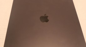 Good
													Apple iPad Pro 13" (M4) 2024 - Unlocked, Black, 256 GB, 8 GB, A2926, Standard Glass, photo 3 of 4