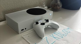 Good
													Xbox Series S (2020) - White, 512 GB, photo 4 of 6