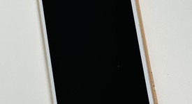 Mint
													Apple iPhone 8 Plus - Unlocked, Gold, 256 GB, A1864, photo 2 of 9