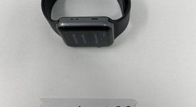 Good
													Apple Watch Series 3 42mm - Gray, A1859, Aluminum - GPS, photo 4 of 10