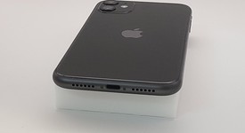 Mint
													Apple iPhone 11 - Unlocked, Black, 128 GB, A2111, photo 4 of 7