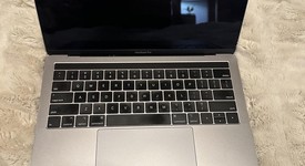 Good
													MacBook Pro 2019 - 13" - I5, Gray, 128 GB, 8 GB, photo 1 of 11