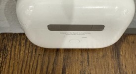 Used
													Apple AirPods Pro - Wireless Case, photo 3 of 7