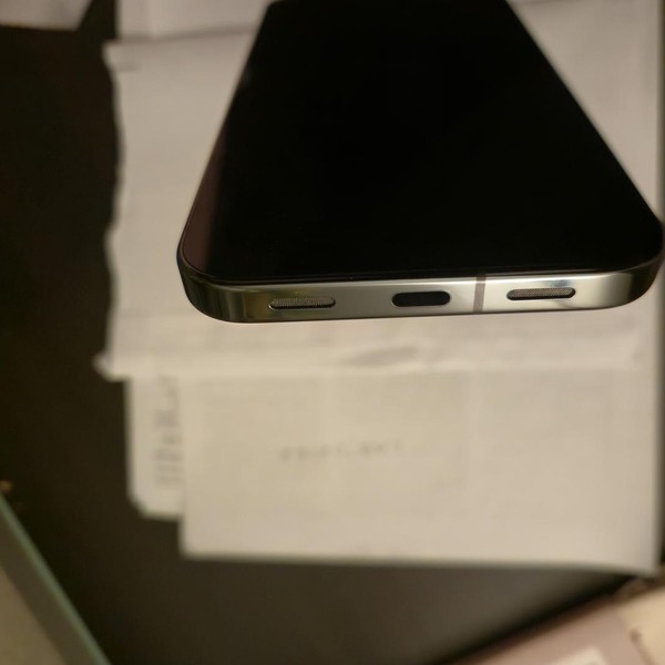 Google Pixel 10 Pro XL - Unlocked, 256 GB, Obsidian, GUL82