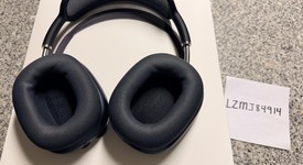 Used
													Apple AirPods Max USB-C - Midnight, photo 2 of 19