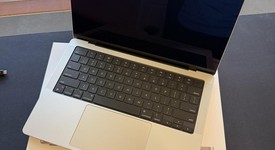 Mint
													MacBook Pro Late 2023 (M3) - 14" - Apple M3 Max 14-core, Silver, 1 TB, 36 GB, 30-core GPU, photo 1 of 23