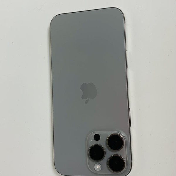 Apple iPhone 16 Pro - Unlocked, 256 GB, Natural, A3083