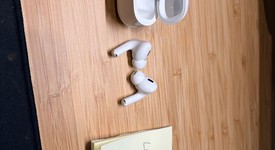 Used
													Apple AirPods Pro 2 - Lightning, photo 2 of 6