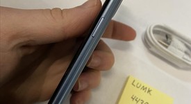 Mint
													OnePlus 8 - Verizon, Silver, 128 GB, 8 GB, IN2019, 5G UW, photo 4 of 7