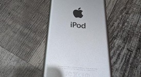 Good
													Apple iPod Touch 5th Gen - Wi-Fi, Silver, 32 GB, photo 2 of 2