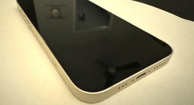 Mint
													Apple iPhone 13 - Unlocked, Starlight, 128 GB, A2482, photo 1 of 13