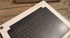 Mint
													Microsoft Surface Pro 11 - Platinum, 256 GB, 16 GB, photo 1 of 11