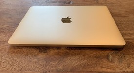 Good
													Macbook Retina 2017 - 12" - Gold, 256 GB, 8 GB, photo 3 of 10