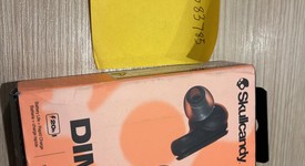 New
													Skullcandy Earbuds, photo 1 of 1