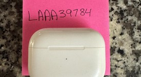 Used
													Apple AirPods Pro 2 - Lightning, photo 2 of 17