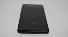 Good
													Google Pixel 3 XL - Unlocked, Black, 128 GB, Google Edition, photo 3 of 9