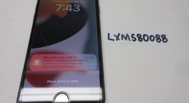 Mint
													Apple iPhone SE 2nd Gen 2020 - Unlocked, Black, 64 GB, A2275, photo 4 of 15