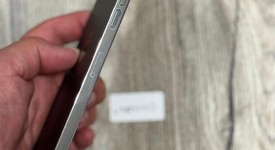 Good
													Apple iPhone 12 Pro Max - Unlocked, Graphite, 256 GB, A2342, photo 5 of 8