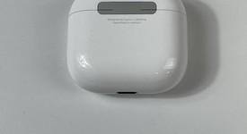 Used
													Apple AirPods 4th Gen - Standard, photo 3 of 8