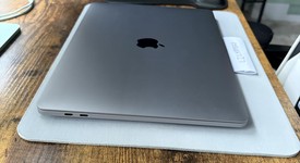 Good
													MacBook Pro 2020 - 13" - I5, Gray, 256 GB, 8 GB, photo 5 of 6